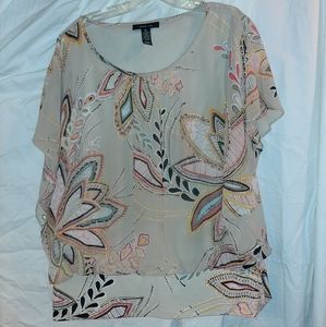 Style & Co Taupe paisley print scoop neck blouse